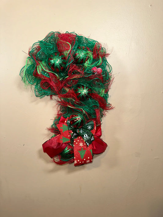 Elbow Christmas Wreath A